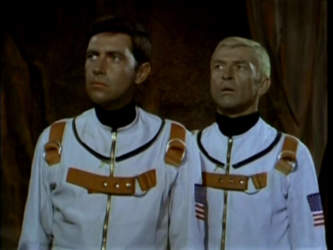 Image from an episode of It's About Time showing Jack Mullany (as Hec) and Frank Aletter (as Mac)