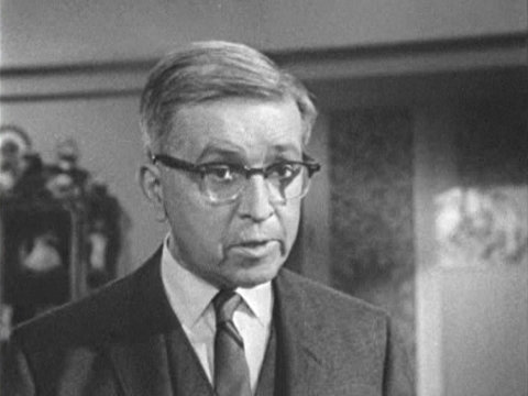 Black and white image of actor Hiram Sherman as Uncle Simon from The Tammy Grimes Show