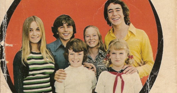 Partial scan of the front cover to The Brady Bunch in the Treasure of Mystery Island