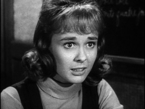 Black-and-white still from an episode of Karen featuring Debbie Watson.