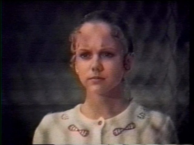 Still from the Sons and Daughters episode The Pregnancy showing Linda Purl as Julie
